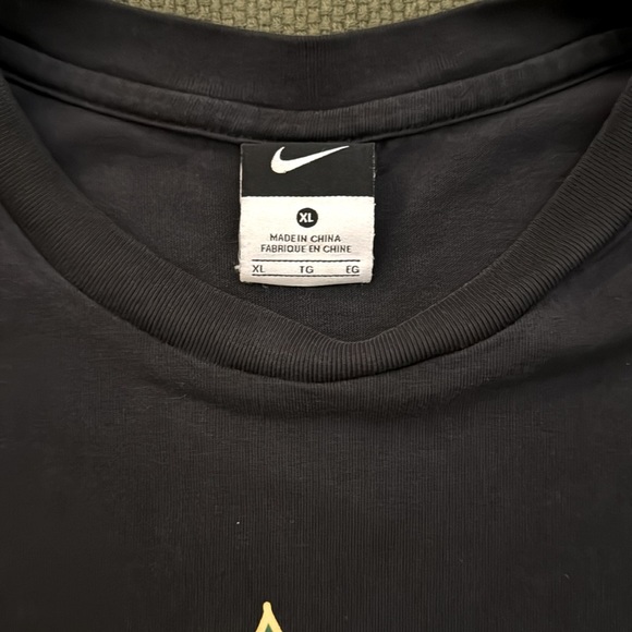 Nike Brazil Love and Football T-Shirt - Picture 3 of 5